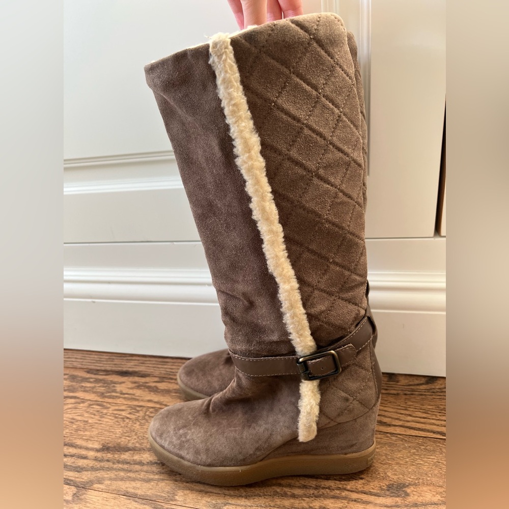 Aquatalia Shearling Lined Boots